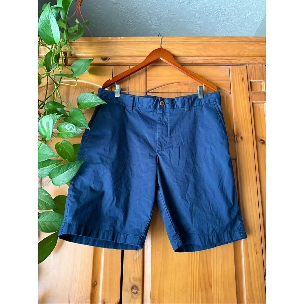 Tommy Bahama Men’s Navy Blue Stretch Chino Shorts Size 38 Flat Front